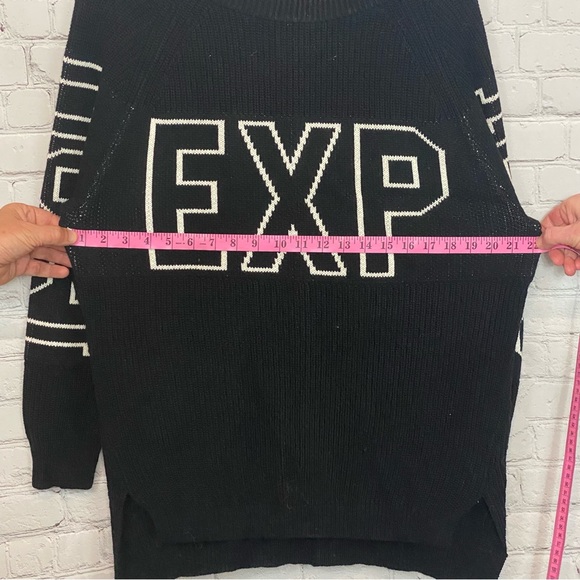 Express black and white logo sweater - Picture 6 of 7